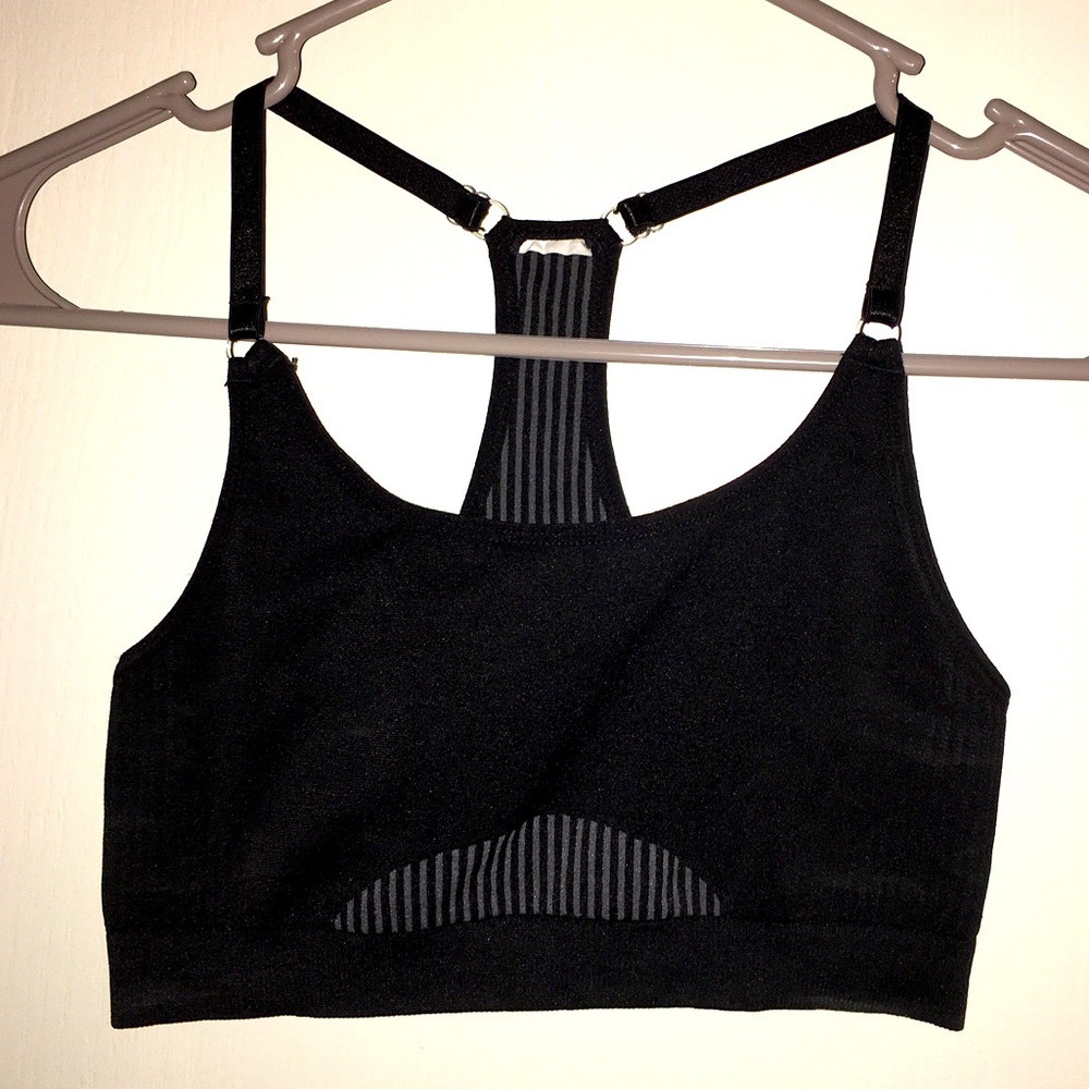 3/$25❗️Sale❗️Fabletics SportsBra Size: XS Like New